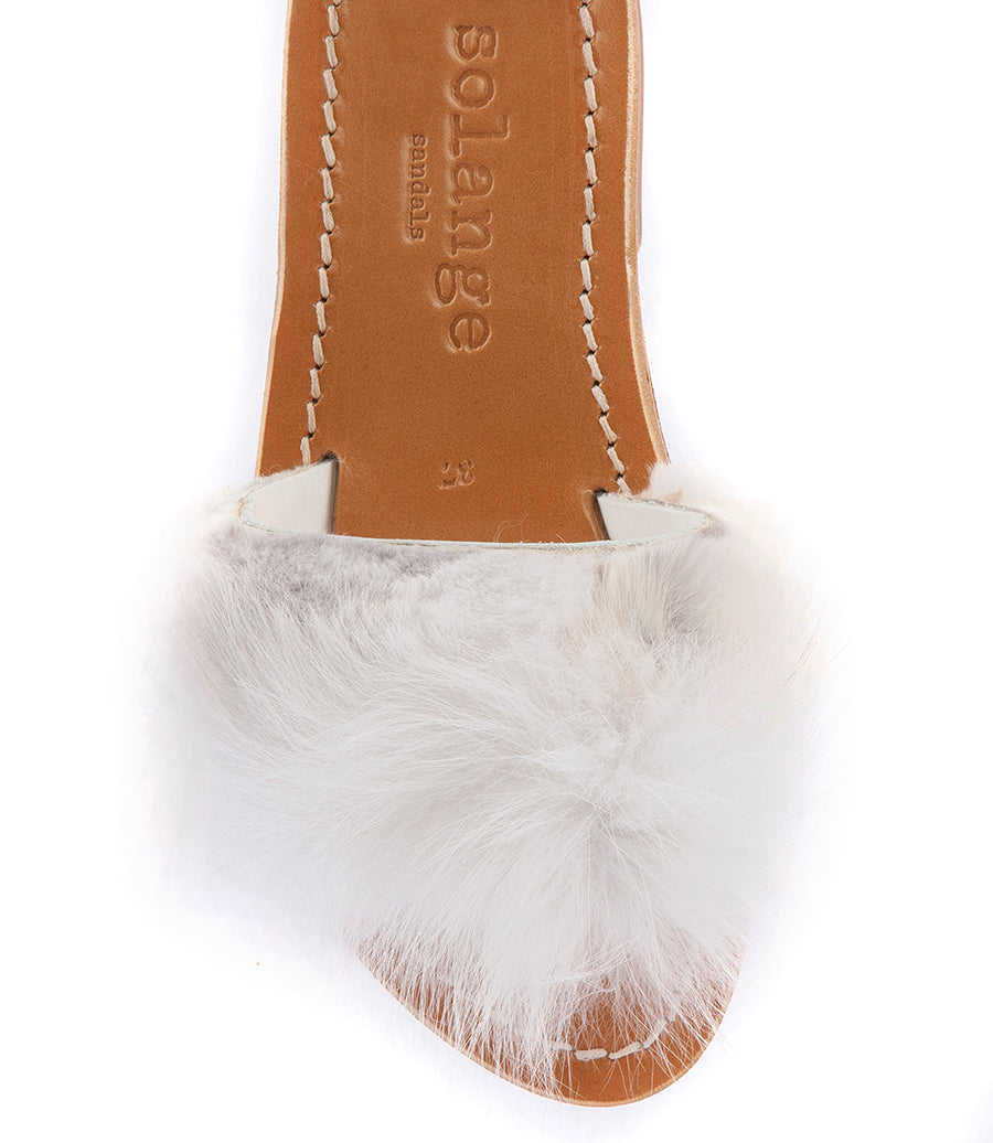 STRIPE FUR TRIMMED FLIP FLOP SANDALS WHITE