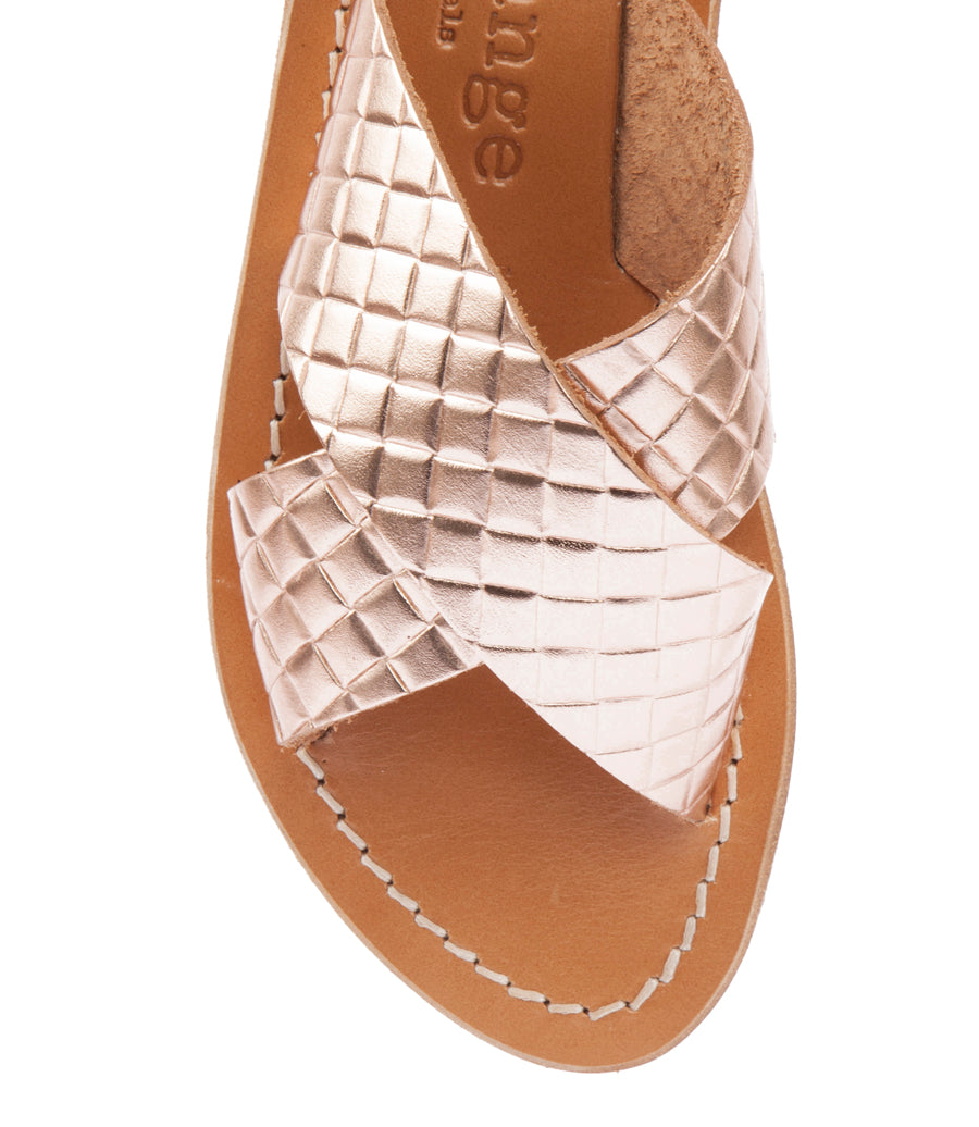 ARIS SANDALS IN TEXTURED LEATHER FT WIDE CRISSCROSS STRAPS ROSE GOLD